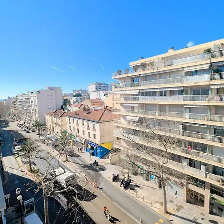 Ref Milton By Palmes D Or 戛纳